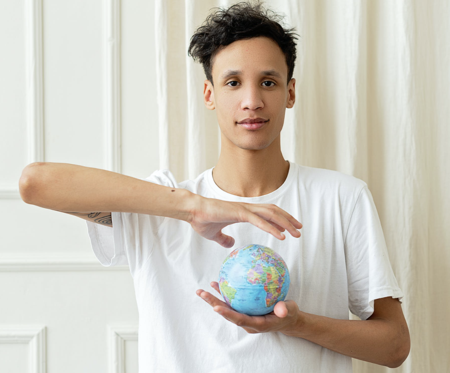 world-is-in-your-hands